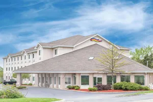 Image of Baymont by Wyndham Freeport