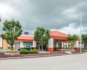 Image of Quality Inn & Suites Kansas City I-435N Near Sports Complex