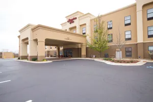 Image of Hampton Inn Marshall