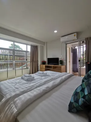 Image of W Residents
