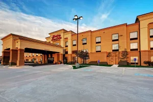 Image of Hampton Inn Suites Altus