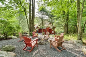 Image of Outdoor Theater, Deck and Fire Pit Poconos Retreat