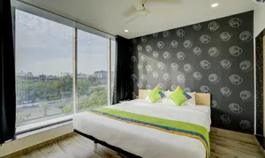 Image of Treebo Grand Lotus - 3 km from Textile Market