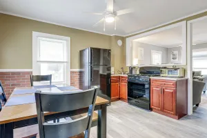 Image of Easthampton Apartment Near Breweries & Rail Trail!