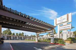 Image of Stanford Inn & Suites Anaheim