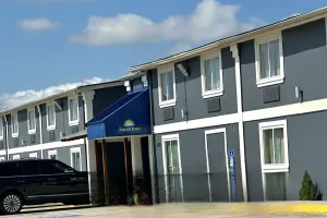 Image of Days Inn by Wyndham New Orleans Pontchartrain