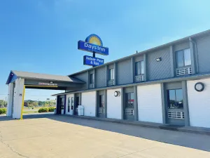 Image of Days Inn by Wyndham Salina I-70