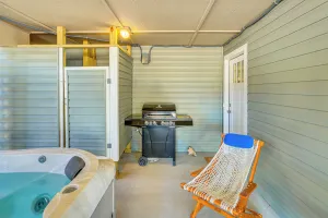 Image of Walk to Beach: Apt w/ Private Hot Tub!