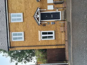 Image of 2 bedroom house Admiral Court