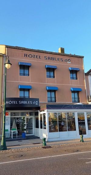 Image of Hôtel SABLES D'O et son restaurant LE 16 BIS