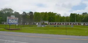 Image of Paramount Motel