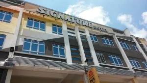 Image of Signature Hotel