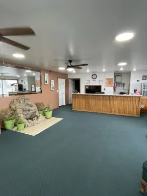 Image of Sallisaw Inn