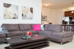 Image of Casa Viva New Vista Cay 3 Bedroom Condo by RedAwning
