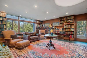 Image of Spacious Dartmouth College Home on Occum Pond