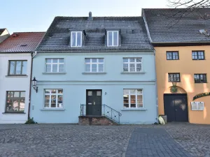 Image of Apartment in Wismar with Garden