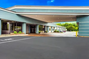 Image of Quality Inn Oneonta Cooperstown Area