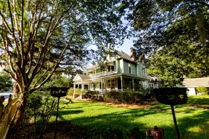 Image of Camellia Rose Inn
