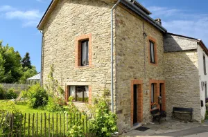 Image of Cottage in Paliseul with Garden, cleaning included
