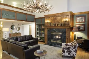 Image of Redwood Lodge