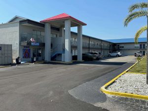 Image of Motel 6 Englewood, FL