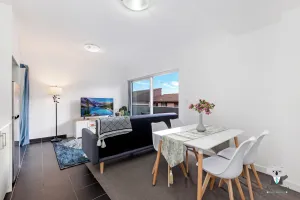 Image of KozyGuru Harris Park Charming 1R Two-story Apt
