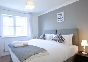 Image of Central Peaceful Home with Parking, Wi-Fi and Garden