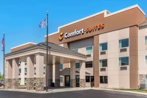 Image of Comfort Suites Fort Wayne - Southwest