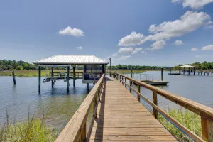 Image of Fish, Boat & Unwind: 'creekside Oasis' in Darien!