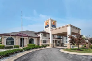 Image of Comfort Inn & Suites Napoleon