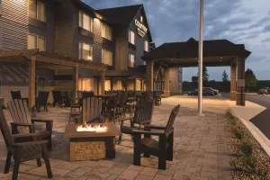 Image of Country Inn & Suites by Radisson, Mankato Hotel and Conference Center, MN