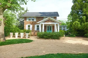 Image of Bellport Inn