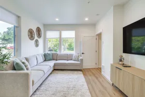 Image of Walk to Beaches: Modern Townhome in Lincoln City!