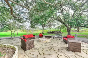 Image of Family Home on 30 Acres in Manvel!