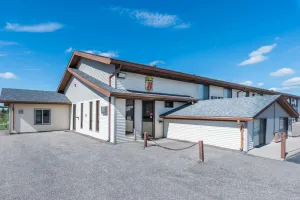 Image of Super 8 by Wyndham Devils Lake