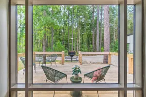 Image of 2 Mi to MSU Chic Tiny Home Retreat!