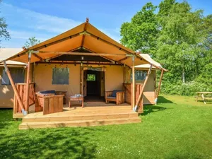Image of Nice Tent Lodge With Bathroom, Near a Lake