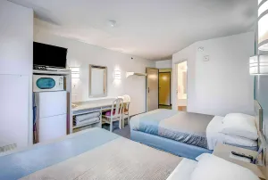 Image of Econo Lodge