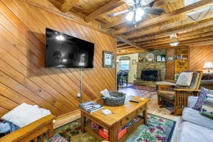 Image of Hot Tub & Fire Pit: Cozy Cabin in Maggie Valley