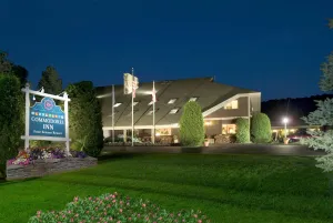 Image of Commodores Inn