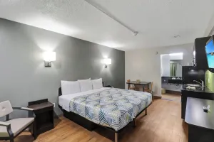 Image of Studio 6-Bryan, TX - University Area