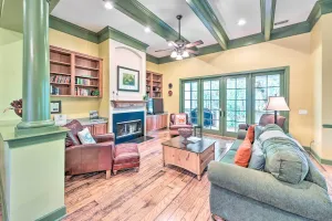 Image of 7 Mi to Beach Bluffton Cottage with Furnished Patio