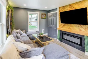 Image of Walk to Campus & Riverfront Park: Missoula Gem!