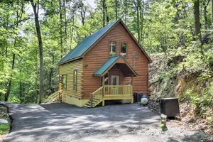 Image of Gatlinburg Cabin w/ Hot Tub: 5 Mi to Downtown