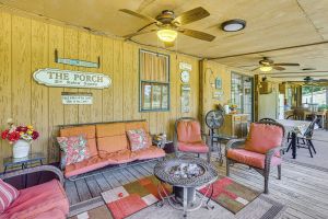 Image of Alabama River Retreat: Dock, Fire Pit, Hot Tub