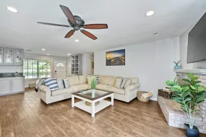 Image of Carlsbad Charm 3 BDR Stunner!
