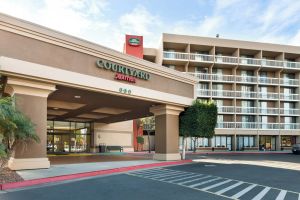 Image of Courtyard by Marriott Oxnard/Ventura