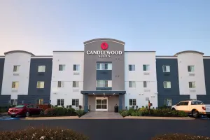 Image of Candlewood Suites Hot Springs by IHG