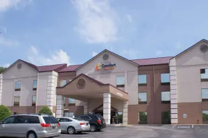 Image of Comfort Suites Cookeville