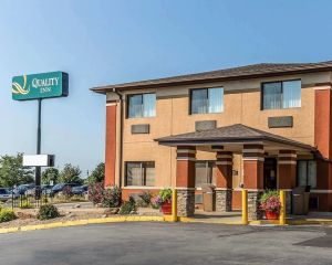 Image of Quality Inn at Collins Road - Cedar Rapids